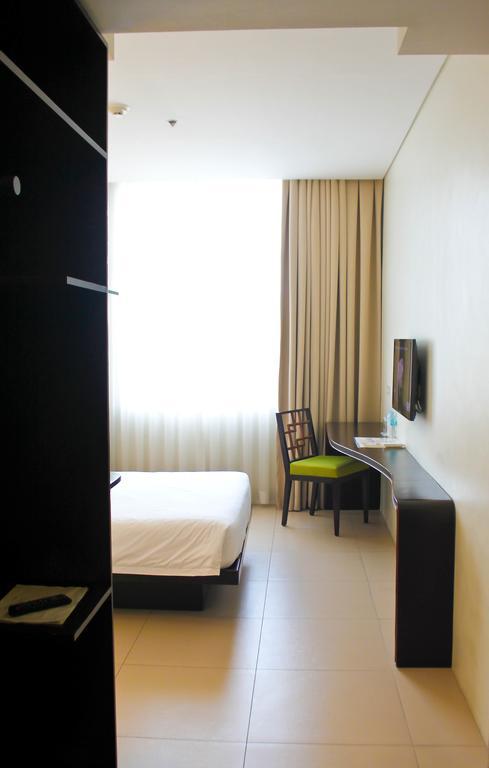 Azia Suites And Residences Cebu Ngoại thất bức ảnh